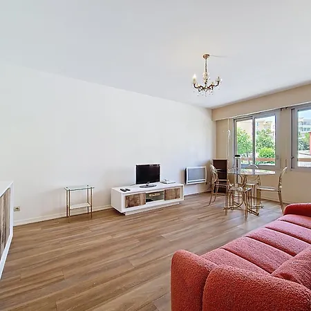 Nestor&jeeves - Renoir - Location Appartement